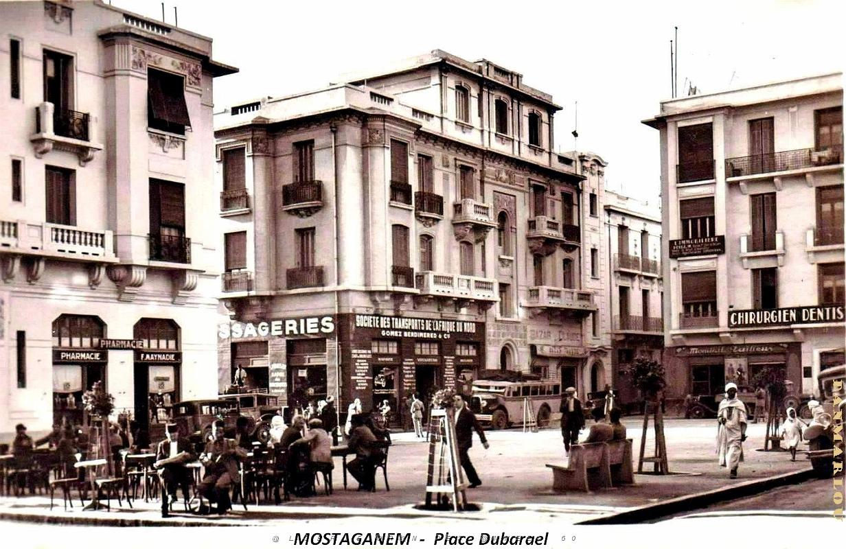 Mostaganem - Place Dubarael.jpg